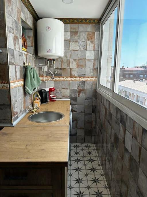 Luxury Art Apartamenty Пинеда-де-Мар Экстерьер фото