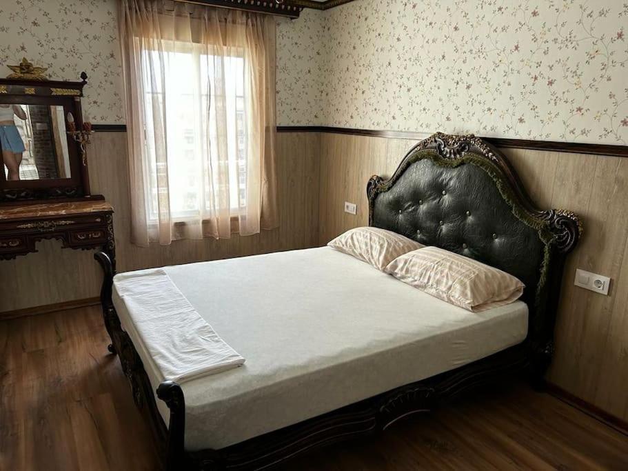 Luxury Art Apartamenty Пинеда-де-Мар Экстерьер фото